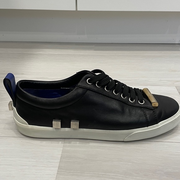 Stuart Weitzman Galaxy Aoki Black Leather Sneakers Size 8 - Picture 11 of 16